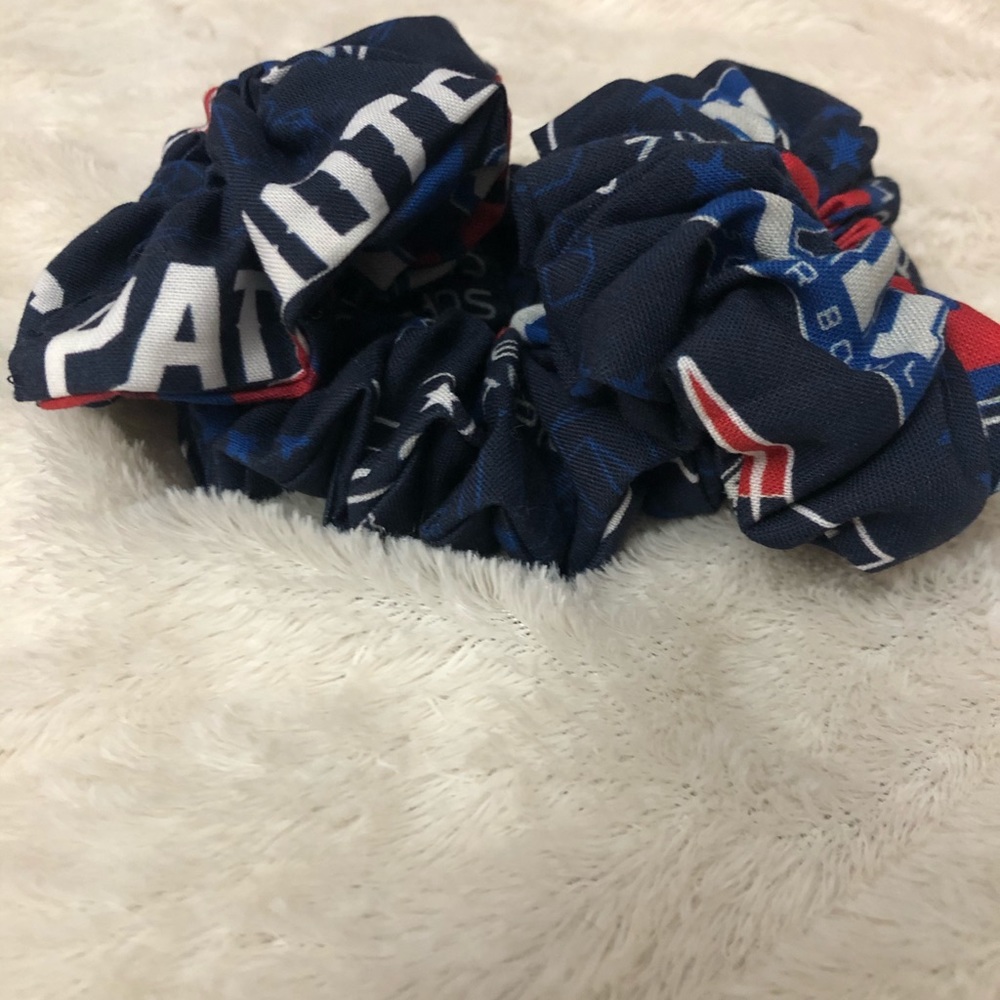 Patriots Scrunchy